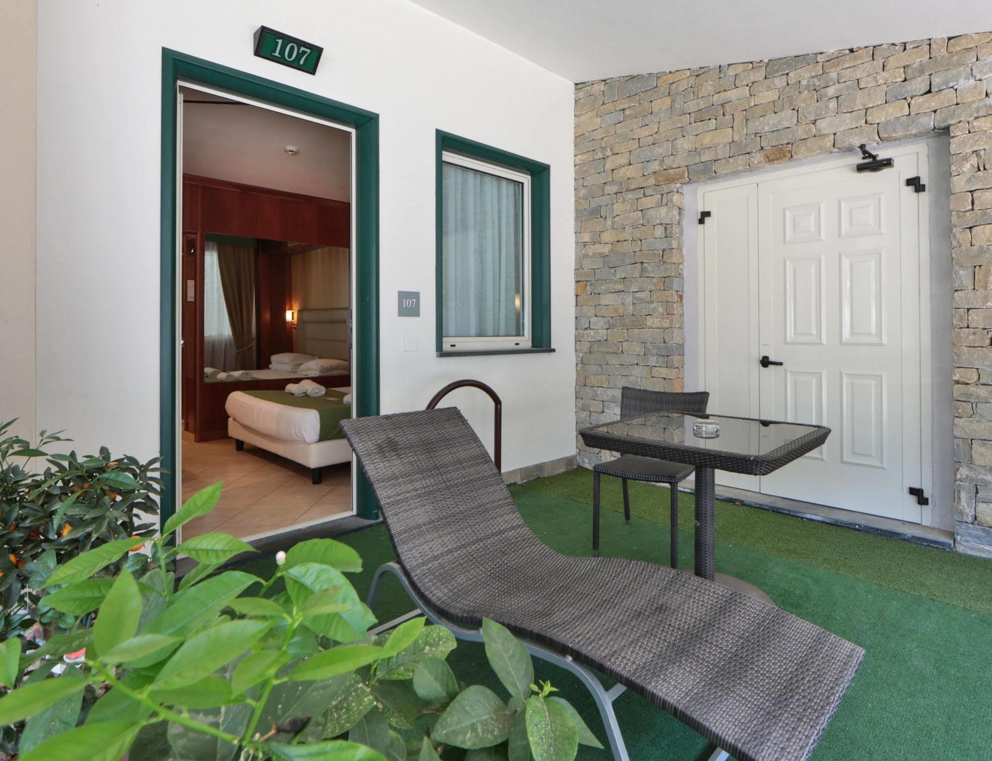 Best Western Hotel Anthurium Santo Stefano al Mare Exterior foto